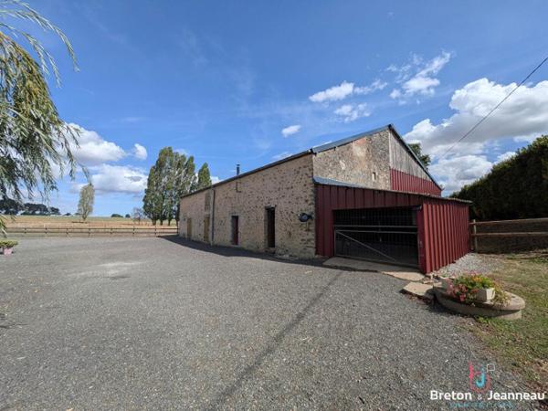 Maison sur 1,45 ha à Vaiges