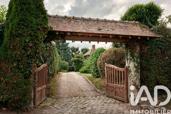 Maison à vendre 6 pièces 152 m² Saussay-la-Campagne