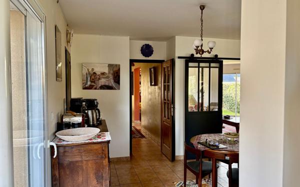 Maison à vendre    5 pièces •  Saint-Avé