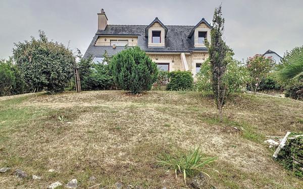 Maison à vendre    5 pièces • 111 m2 Camaret-sur-Mer