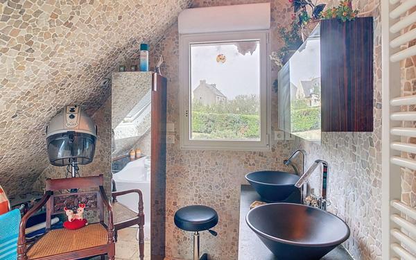 Maison à vendre    5 pièces • 111 m2 Camaret-sur-Mer