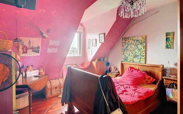 Maison à vendre    5 pièces • 111 m2 Camaret-sur-Mer