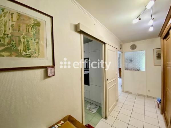 Appartement 3 pièces - 82 m² Bien prestige