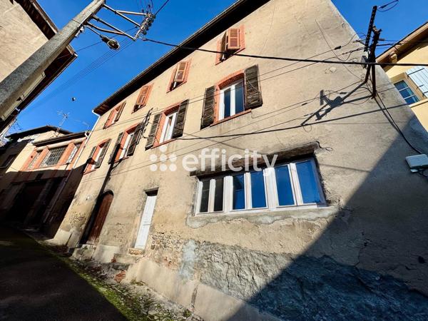 Maison
         10 pièces
        - 240 m² Exclusivité 189 000 € *