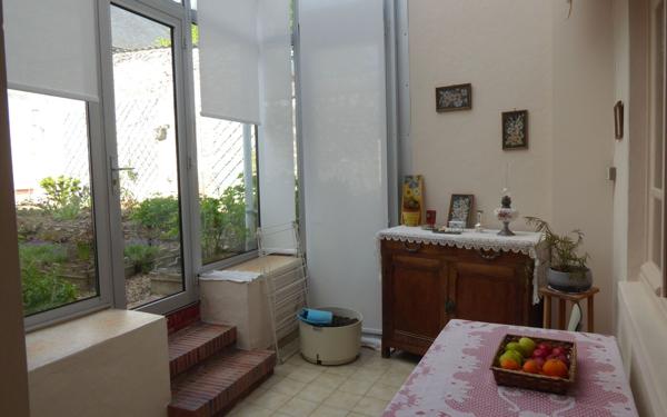 Maison à vendre    4 pièces •  Avaray