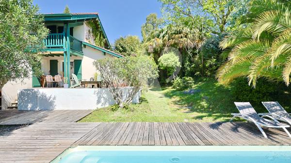 Architecture contemporaine - 1975 - M. CASAMAYOU - Hasparren