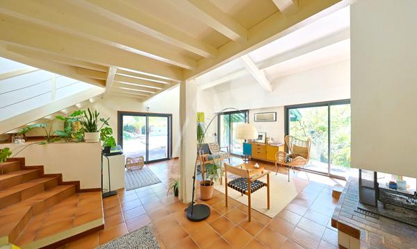 Architecture contemporaine - 1975 - M. CASAMAYOU - Hasparren