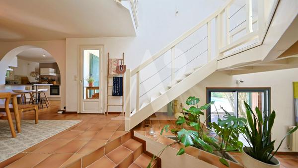 Architecture contemporaine - 1975 - M. CASAMAYOU - Hasparren
