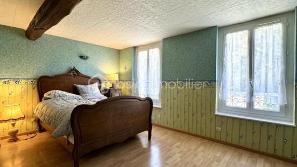 Maison de 268 m²