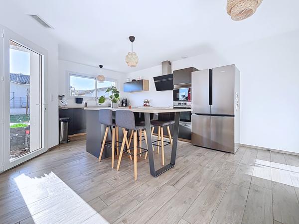 Maison 5 pièces - 120 m² Exclusivité efficity