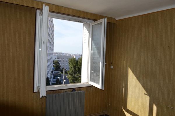 Marseille 13004 Chutes Lavie Appartement T4 de 60 m2 au calme Résidence bien tenue