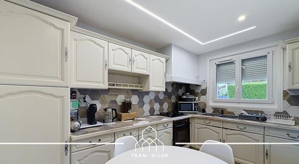Maison
         4 pièces
        - 90 m² Exclusivité 309 900 € *