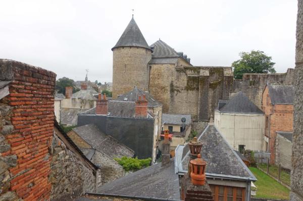 STUDIO in MAYENNE