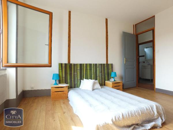 Appartement à louer 3 pièces 57m² Pont-du-Château (63430)