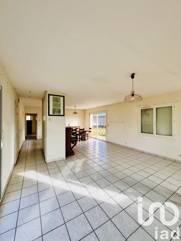 Maison à vendre 4 pièces 140 m² Saint-Vincent-de-Tyrosse