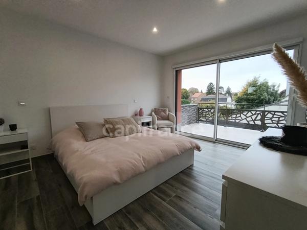 🏡 ARRAS (62) – Villa d’architecte contemporaine de 376 m² – 6 chambres – Ascenseur – Toit-terrasse