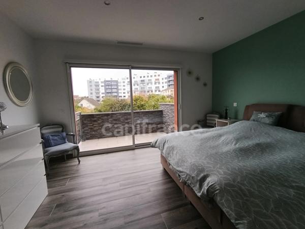 🏡 ARRAS (62) – Villa d’architecte contemporaine de 376 m² – 6 chambres – Ascenseur – Toit-terrasse