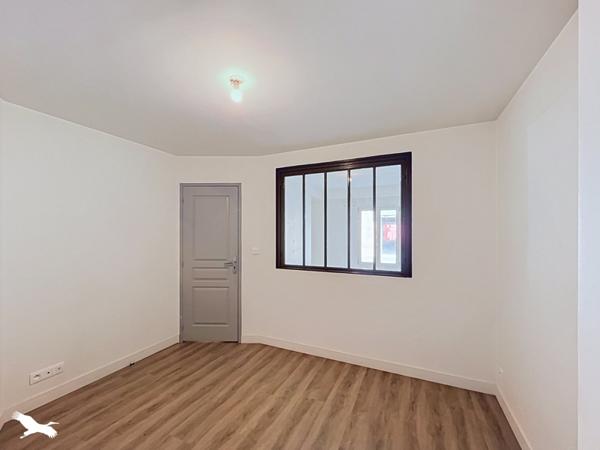 Immeuble 244 950 € Marans 157,5 m² DPE C