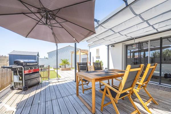 Maison 324 632 € Aigrefeuille-d'Aunis 5 p 98 m² DPE A