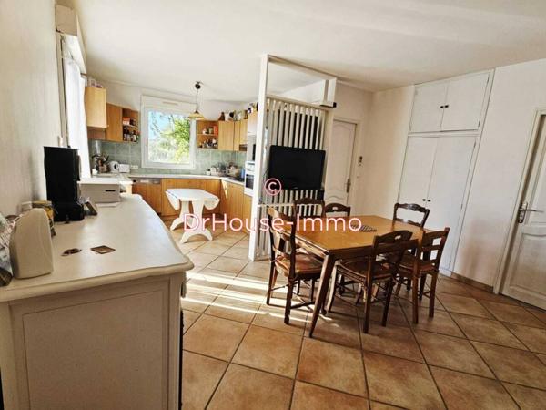 Maison à vendre 11 pièces de 215 m²