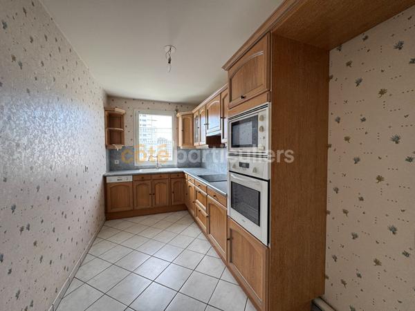 Vente Appartement83,43 m² - 3 Pièces - ORLEANS (45100)