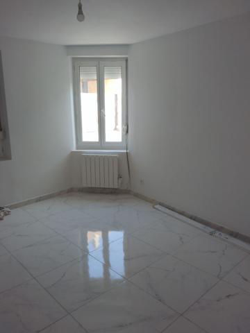 Maison rénovée à Grand Couronne T4