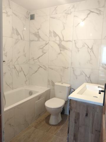 Maison rénovée à Grand Couronne T4