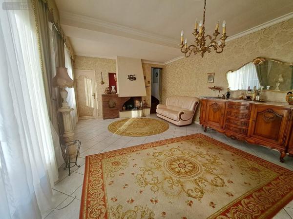 Maison à vendre à La Selle-Craonnaise en Mayenne (53800), ref : 076/2731-MA/JAR