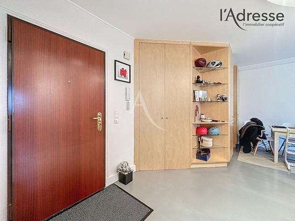 L'Adresse Immobilier - Élégant 3 pièces lumineux de 67 m² - Cave - Parking en sus