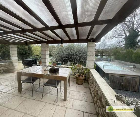 Belle maison 4 chambres à Magnac-sur-Touvre