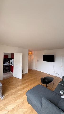 APPARTEMENT RESIDENCE RECENTE LUMINEUX