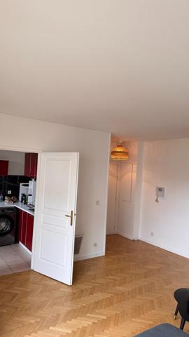APPARTEMENT RESIDENCE RECENTE LUMINEUX