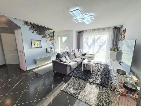 Maison à MONCE-EN-BELIN, 72230 - 6 pièces 134m²