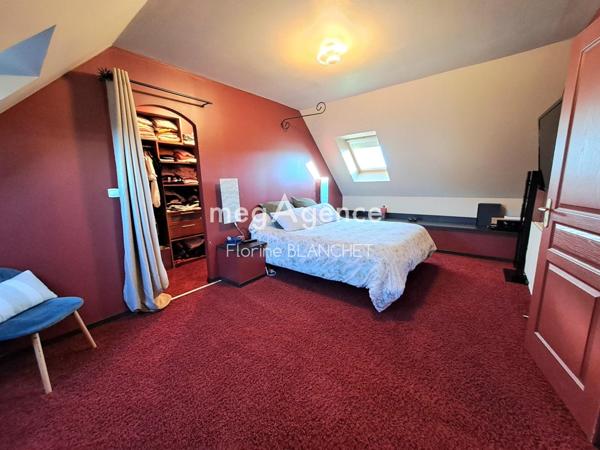 Maison à MONCE-EN-BELIN, 72230 - 6 pièces 134m²