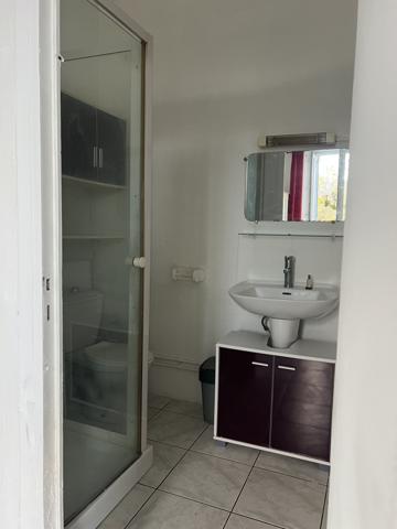 Studio au centre de Saintes Saintes (17100)