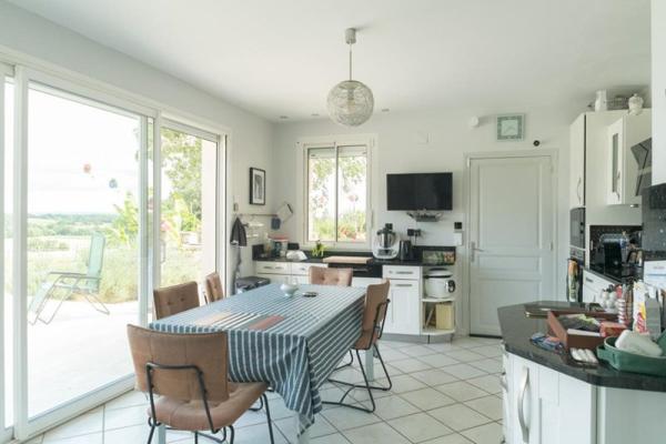 Vente / Propriété à Caussade (82300)