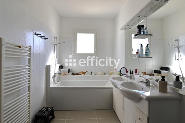 Maison 6 pièces - 134 m² Exclusivité efficity