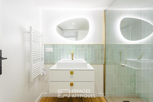 Charmante maison inversée des années 60 à la rénovation de qualité