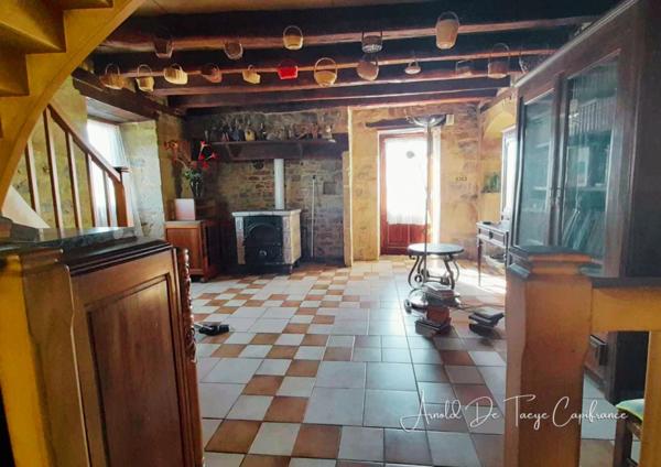 Maison à rénover à Belmont Bretenoux