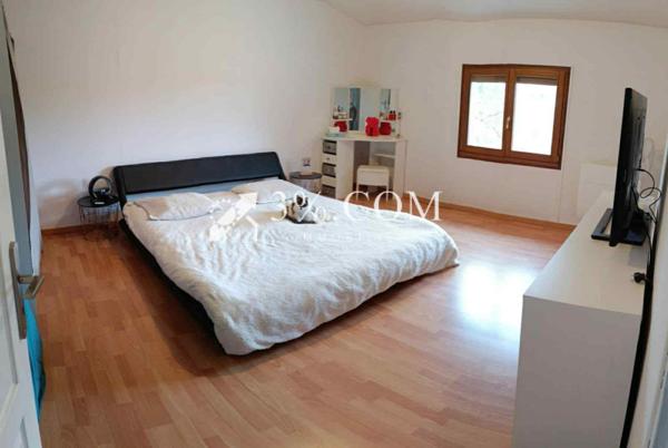 Maison 6 pièce(s) 4 chambre(s) 167 m²