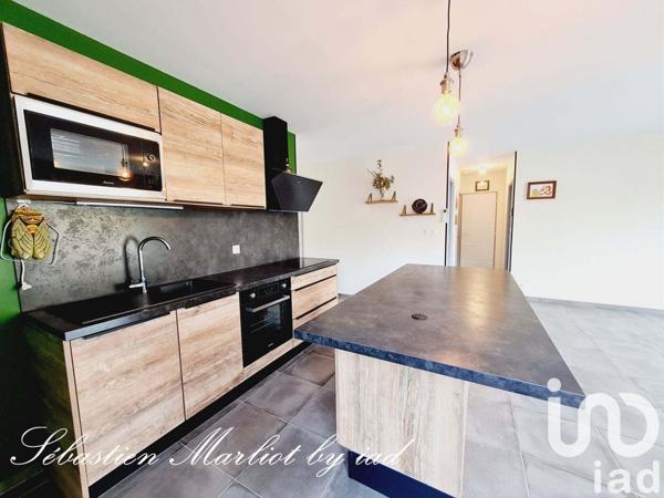 Maison 4 pièces de 77 m² à Puisserguier (34620)