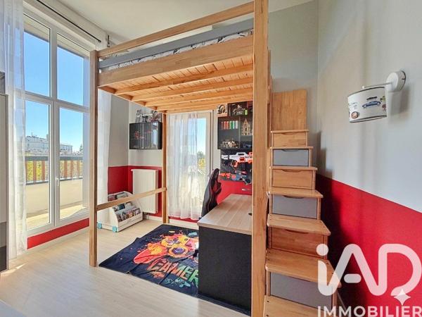 Appartement à vendre 5 pièces 108,15 m² Guyancourt
