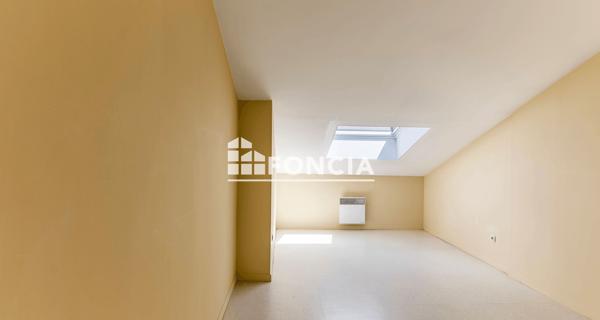 À vendre Maison 4 pièces 81 m² - Guilherand-granges 07500