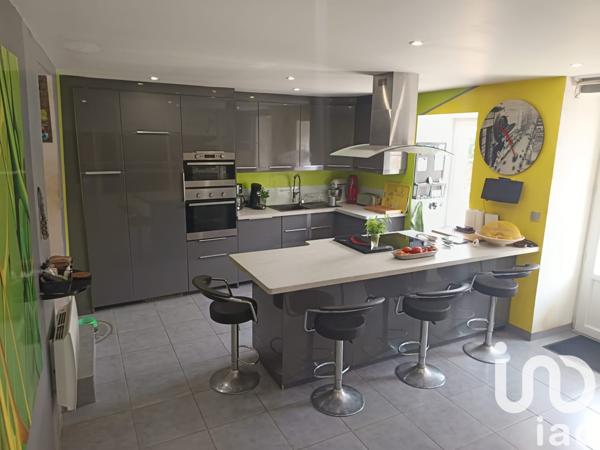 Maison à vendre 11 pièces 320 m² Bazoges-en-Pareds