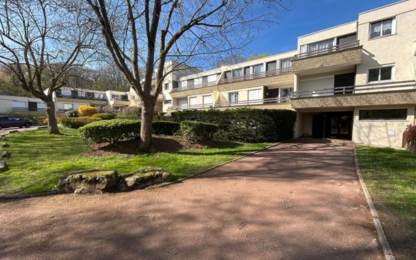 Appartement à vendre    2 pièces • 56 m2 Méry-sur-Oise