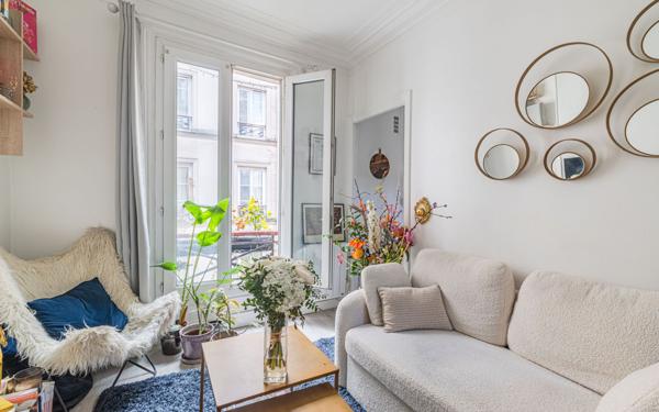 Appartement à vendre    2 pièces • 23,95 m2 Paris 10