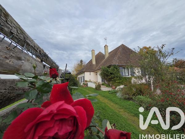 Maison à vendre 7 pièces 184 m² Lussac-les-Églises