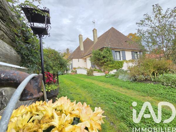 Maison à vendre 7 pièces 184 m² Lussac-les-Églises