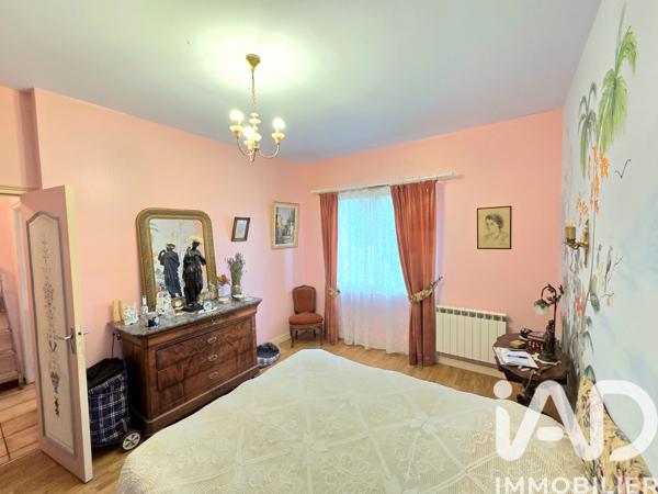 Maison à vendre 7 pièces 184 m² Lussac-les-Églises