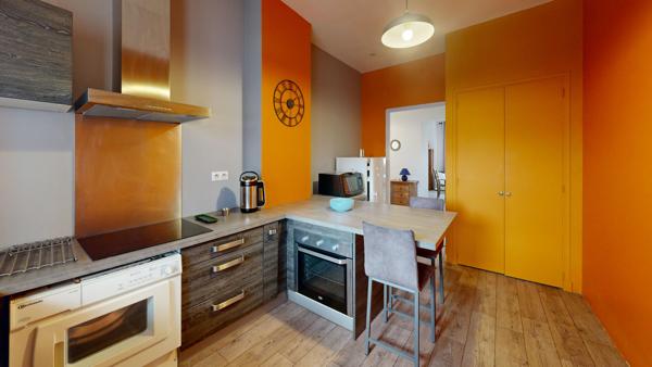 Appartement centre ville Carcassonne avec ascenseur balcon et garage